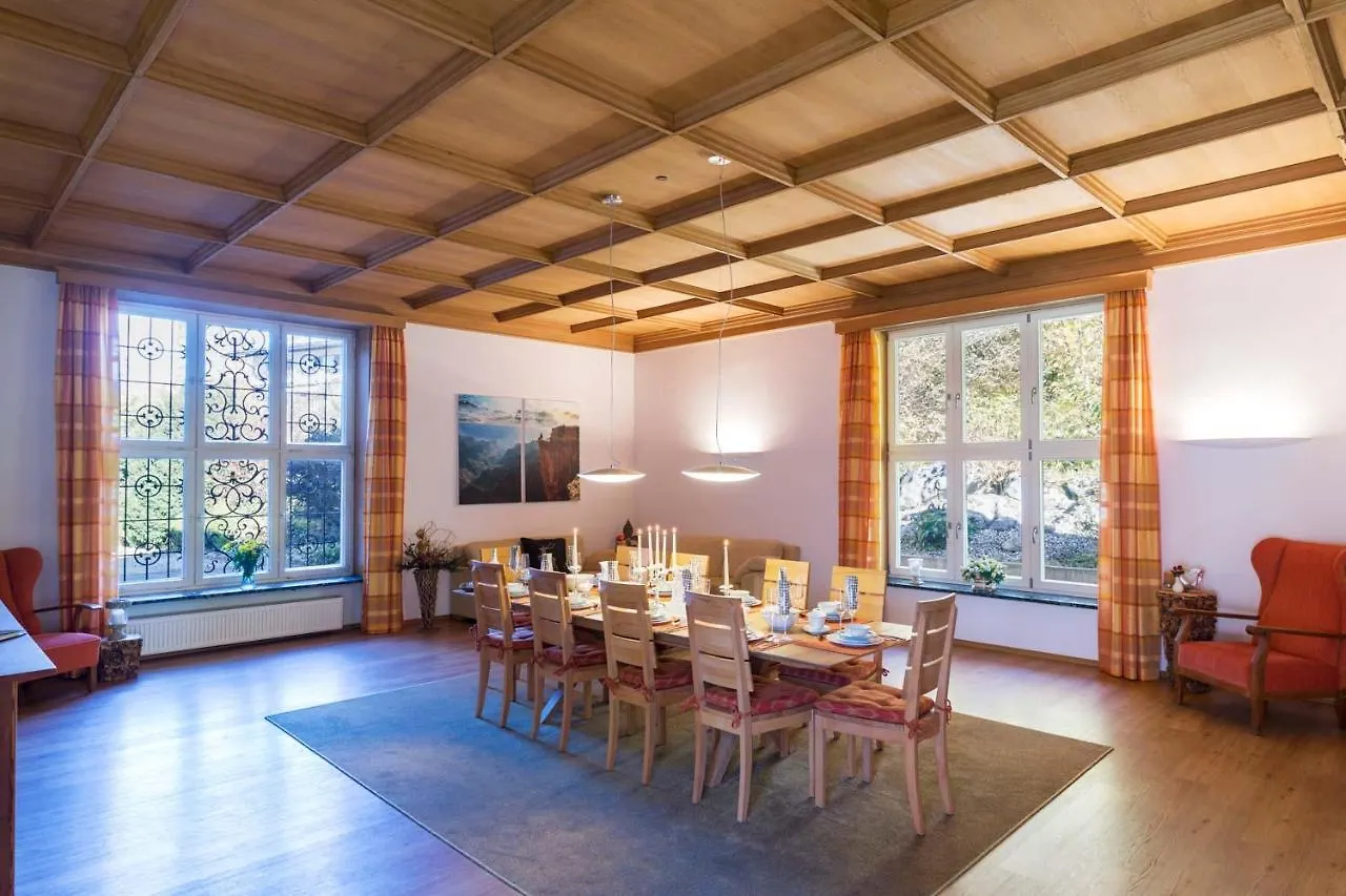 Apartment Ferienwohnungen Haus Sonnenwinkel Oberschonau Eins Germany