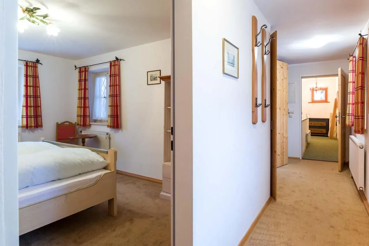 Ferienwohnungen Haus Sonnenwinkel Oberschonau Eins 0*,  Germany